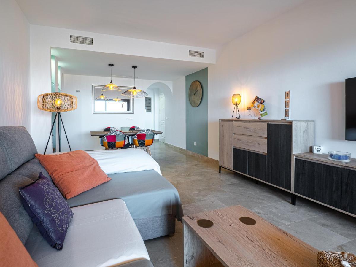 Coto Real 2378 Splendid Views Apartment Манилва Екстериор снимка