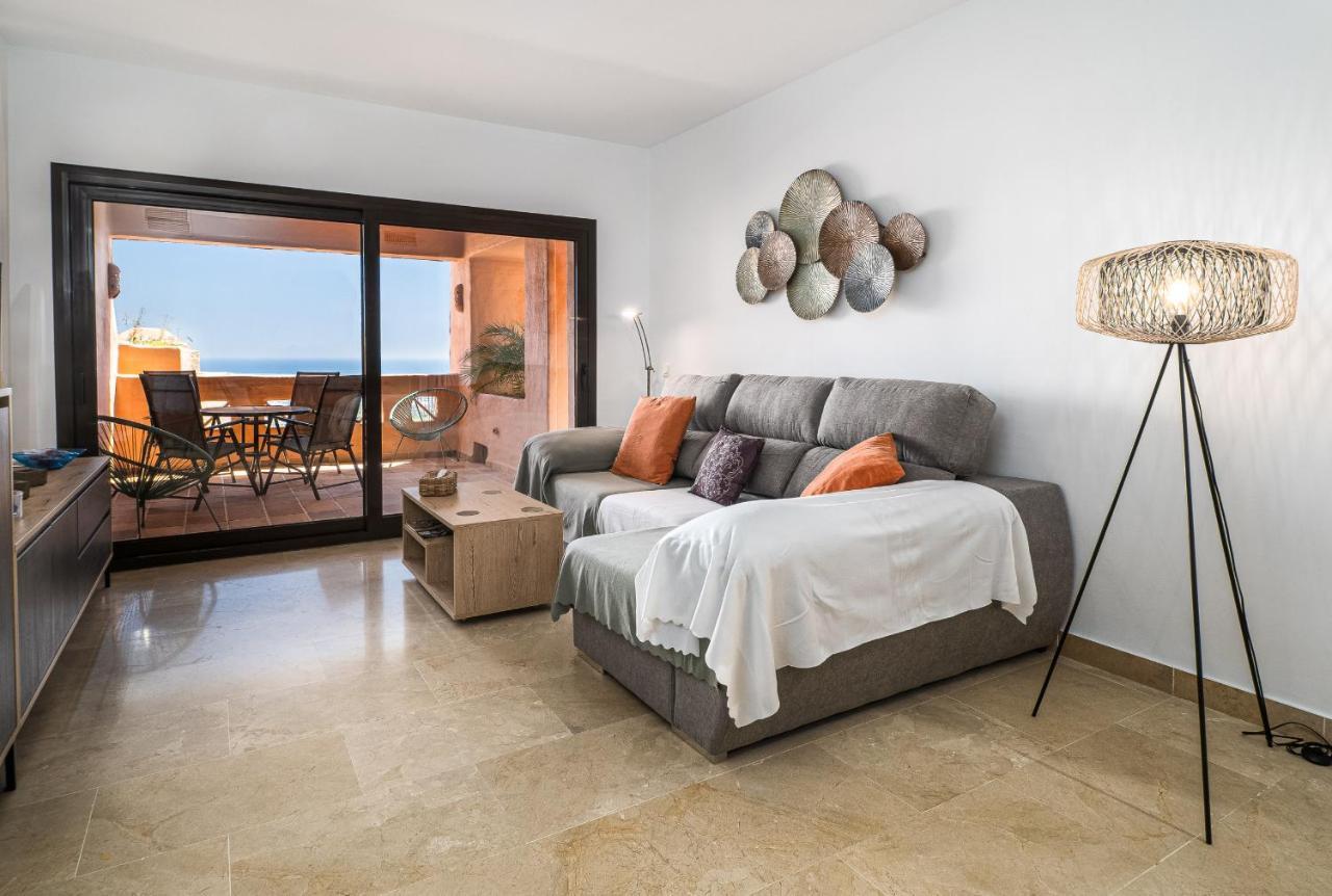 Coto Real 2378 Splendid Views Apartment Манилва Екстериор снимка