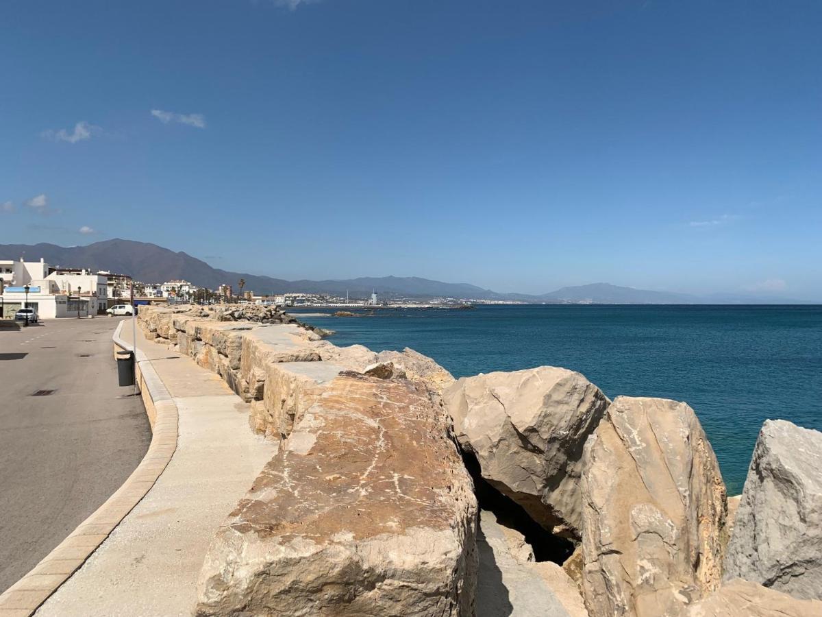 Coto Real 2378 Splendid Views Apartment Манилва Екстериор снимка