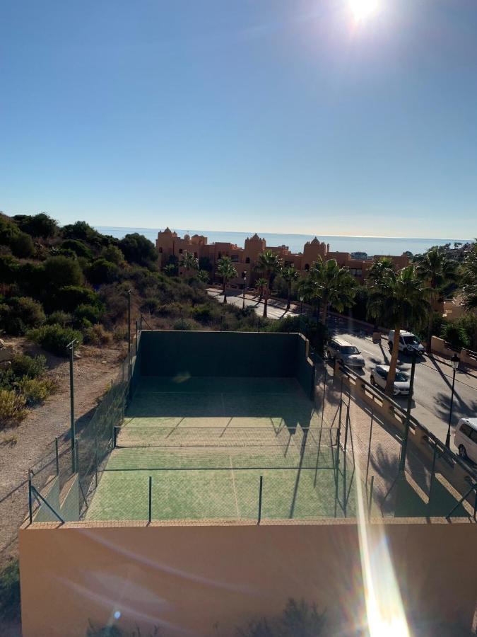 Coto Real 2378 Splendid Views Apartment Манилва Екстериор снимка